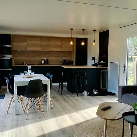 Charming In A Quiet Area, Heated Pool Year Charente-maritime 4*