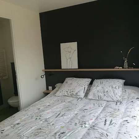 Charming In A Quiet Area, Heated Pool Year Charente-maritime Maison d'hôtes