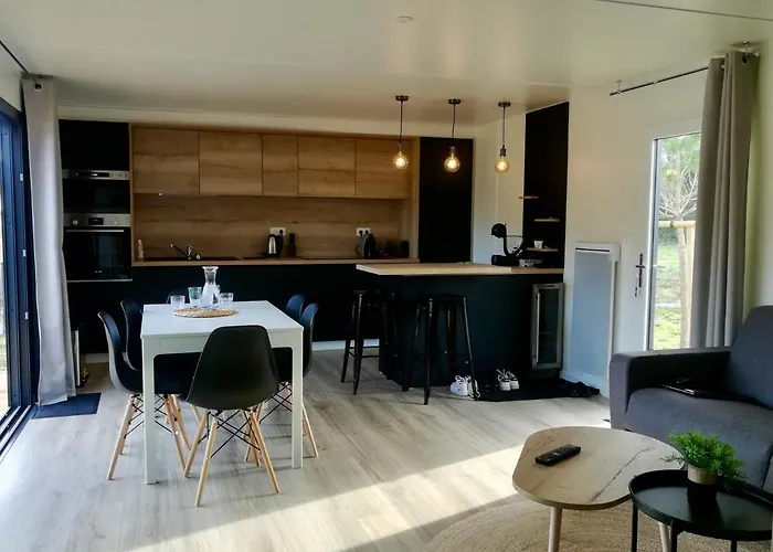 Charming In A Quiet Area, Heated Pool Year Charente-maritime 4*